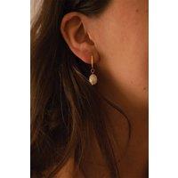 Elk & Bloom Women's Chunky 18K Gold Freshwater Pearl Hoops