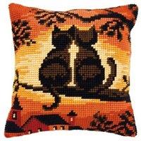 Vervaco CUSHION CATS - Cross Stitch Kit: Cushion: Sunset Cats