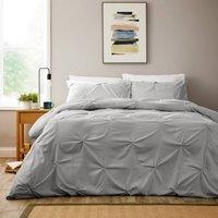 New Edge Blinds Pintuck Duvet Set in Grey | Size: King