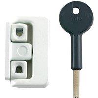 Yale Locks 8k101 Window Latch in White