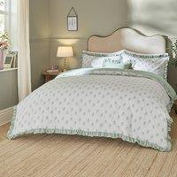 Wylder Ava Leaf Print Reversible Duvet Cover Set in White | Size: King