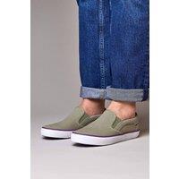 Moshulu Women's 'Dundee' Slip-on Pumps in Pale Green | Size: 6
