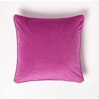 Homescapes Filled Velvet Cushion with Piped Edge 46 x 46 cm in Pink