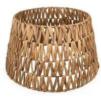 Madison & Mayfair Water Hyacinth Christmas Tree Skirt in Brown