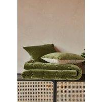 CHRISTY Luxury Quilted Velvet 'Jaipur' Throw in Olive | Size: 140 cm x 200 cm