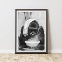 60 SECOND MAKEOVER Gorilla Steaming Face Quirky Animal Print | Size: A4