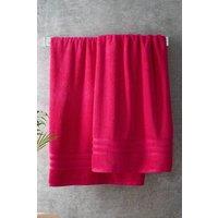 Catherine Lansfield 'Zero Twist' Bath Towel in Bright Pink