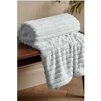 Catherine Lansfield Cosy Ribbed Faux Fur Soft 130x170cm Blanket Throw in Grey | Size: 130 cm x 170 cm