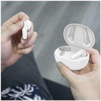 Prixton TWS158 Wireless Earbuds (Batteries Included) in White