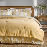 Wylder Edie 100% Cotton Velvet Bedspread in Yellow