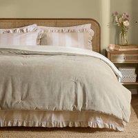 Wylder Edie 100% Cotton Velvet Bedspread in Natural