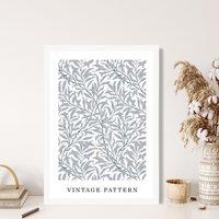 ARTZE Vintage William Morris Grey Willow Floral Art Print / White Frame / SIZE: A2 in Light Grey | Size: A3