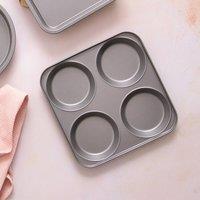 Betterware Essentials 4 Cup Non-Stick Yorkshire Pudding Tray in Silver