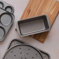 Betterware Essentials 2lb Non-Stick Loaf Tin in Silver