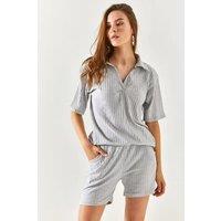HOXTON GAL Women's Regular Fit Ribbed 2-Piece Set with Polo Top & Pocket Shorts in Grey | Size: Medium