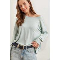 HOXTON GAL Women's Draped Viscose Blouse with Crew Neck & Batwing Sleeves in Pale Green | Size: Small