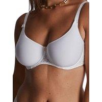 Aubade Women's Rosessence Care Spacer T-Shirt Bra in White | Size: 38C