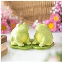 KDMD Luna Frog Salt & Pepper Shakers - Cute Ceramic Kitchen Decor in Green