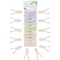 JVL Pack of 24 Soft Touch Flower Pegs