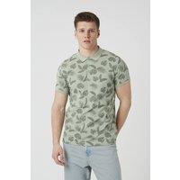 Brave Soul Men's Leaf Print Cotton Polo Shirt in Mint | Size: Medium