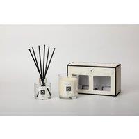 Aroma Naturals Minimalist Luxe Candle & Reed Diffuser Gift Set Avant l'aurore Scent in White | Size: Medium