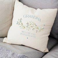 Aye Do Gifts Women's Personalised Grandma We Love You Cushion in Cream | Size: 40 cm x 40 cm