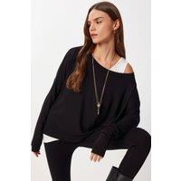 Happiness Istanbul Women's Boat Neck Long Sleeve Blouse in Black | Size: Medium