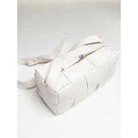 SVNX Women's Woven PU Shoulder Bag in Cream