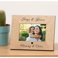 Uniqueful Personalised Hugs & Kisses Wood Picture Frame 6x4 Mothers Day Mum in Brown