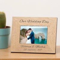 Uniqueful Personalised Our Wedding Day Wood Picture Frame 6 x 4 Wedding Couple in Brown