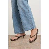 Oasis Women's Julia Faux Suede Toepost Kitten Heel Sandals in Olive | Size: 5
