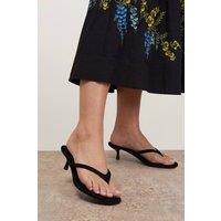 Oasis Women's Julia Faux Suede Toepost Kitten Heel Sandals in Natural Black | Size: 5