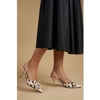 Oasis Women's Chantel Satin Slingback Polka Dot Bow Detail Court Heels in Off-White | Size: 5