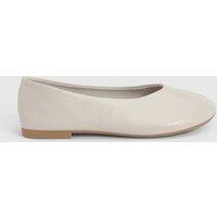 Faith Women's : Bonnie Faux Patent Leather Seam Detail Ballet Pumps in Beige | Size: 5