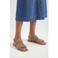 Good For the Sole Women's Good For The Soul: Kourtney Rattan Comfort Singback Flat Sandals in Tan | Size: 7
