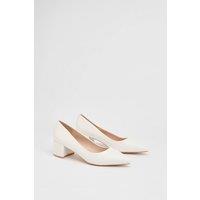Good For the Sole Women's : Rebecca Faux Leather Block Heel Court Shoes in White | Size: 8
