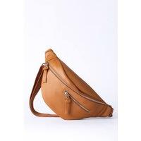 Lakeland Leather Women's 'Tarn' Leather Sling Bag in Tan