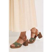Oasis Women's Bethany Faux Suede Cross Over Stacked Heeled Sandals in Green | Size: 4