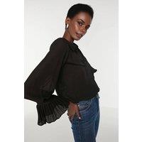 WOVCOR Women's Regular Woven Shirt With Spanish Sleeve Detail in Black | Size: 10