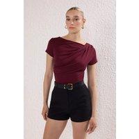 HOXTON GAL Women's Draped Front Fitted Knit Top with Short Sleeve in Burgundy | Size: Small