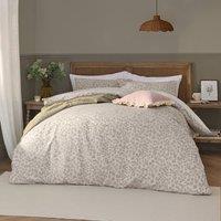 Wylder Grace Leaf Jacquard Satin Duvet Cover Set in Natural | Size: Super King