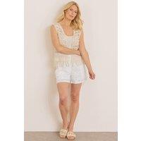 Klass. Women's Pull On Cotton Applique Shorts in White | Size: 16