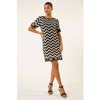Roman Women's Zig Zag Crochet Shift Dress in Black | Size: 20