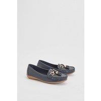 Good For the Sole Women's : Betty Faux Leather Snaffle Detail Tassel Comfort Loafers in Navy | Size: 7