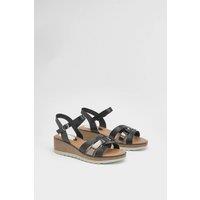 Good For the Sole Women's : Angela Flexisole Faux Leather Platform Wedge Sandals in Black | Size: 8