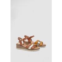 Good For the Sole Women's : Angela Flexisole Faux Leather Platform Wedge Sandals in Tan | Size: 7