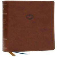 Thomas Nelson Publishers Enduring Word Study Bible: Pastoral Commentary from Every Chapter