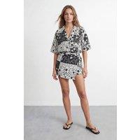Warehouse Women's Mono Scarf Print Button Through Blouse | Size: 10