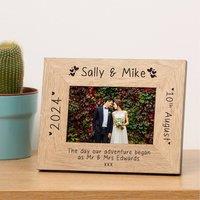 Uniqueful Personalised Wedding Day Wood Picture Frame 7x5 for Couple in Beige | Size: 1 Pack