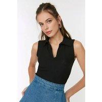 WOVCOR Women's Collared Sleeveless Ribbed Crop Top in Black | Size: Large